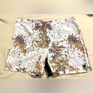 UNDEFEATED LOS ANGELES Technical Goods Shorts